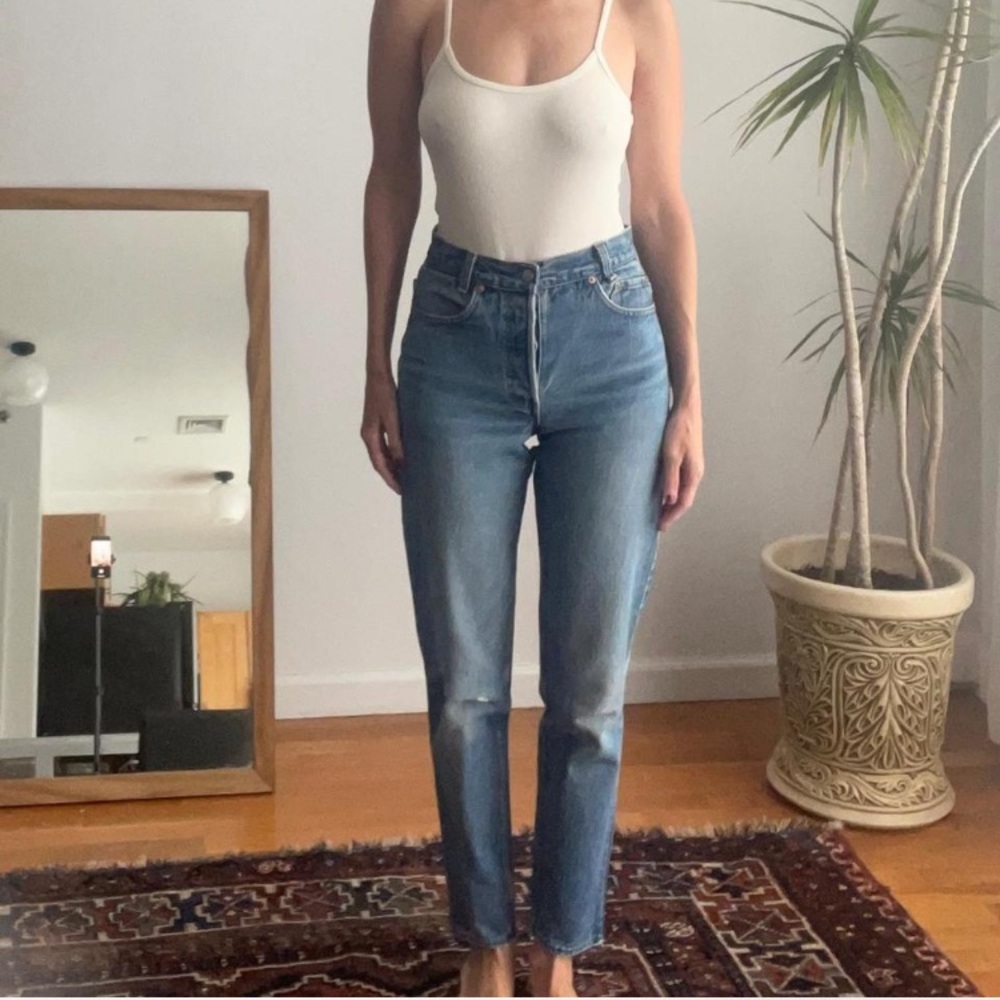 Levis 701 Student Fit